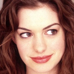 Producers Have Approached Anne Hathaway To Star In Spider-Man 4