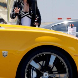 TRANSFORMERS 3: Patrick Dempsey and Jamie Kennedy Join The Cast, Pic of Megan Fox On Set With Bumblebee