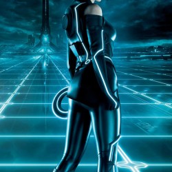 TRON: Legacy – New Olivia Wilde Poster and Sneak Peek With New Footage