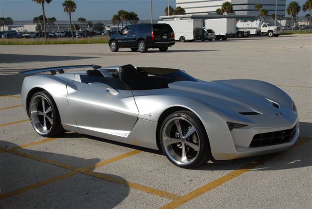 Chevrolet Corvette Stingray Сайдсвайп