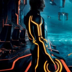 TRON: Legacy – New Clu 2.0 Poster, New Clip and New Featurette