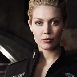 EXCLUSIVE Interview with Alaina Huffman: SMALLVILLE, SGU & Her Graphic Novel AGENT MOM