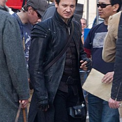 Hansel and Gretel: Witch Hunters – Set Photos of Renner and Arterton In Costume