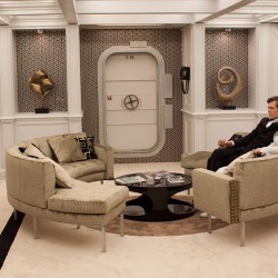 X-Men: First Class – New Images Show Off the Historic X-Mansion and the Retro Set Design