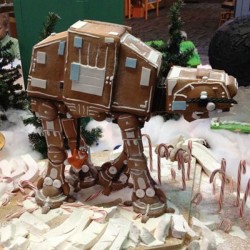 Pic of the Day: Gingerbread AT-AT