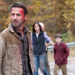 Three Featurettes on The Walking Dead Season Finale and Beyond