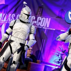 Cosplay Takes to the Red Carpet at Sci-Fi Expo