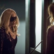 Arrow 217 005 Black Canary and Huntress