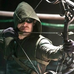 Great ARROW Clip Features a First Look at Two Characters From THE FLASH