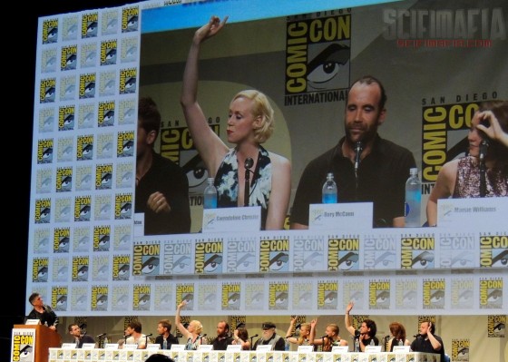 Game of Thrones SDCC 2014 01 cast hands