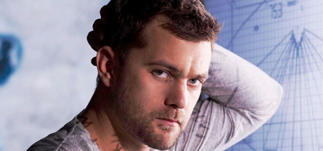 Joshua Jackson To Star In Movie Adaptation Of British SciFi Series UFO