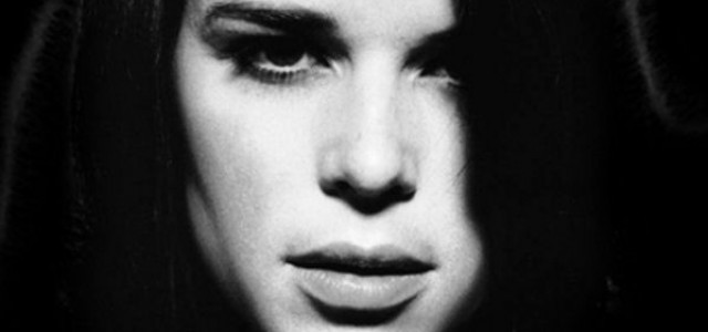 Neve Campbell Talks SCREAM 4