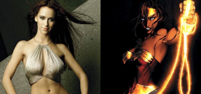 Jennifer Love Hewitt Fighting To Play WONDER WOMAN