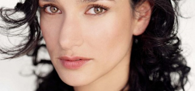 HUMAN TARGET: Premiere Pushed To October, Adds Sexy Ladies To Cast