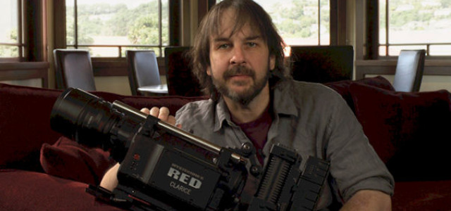 The Hobbit: Peter Jackson Undergoes Surgery For Stomach Ulcer, Causes Production Delay