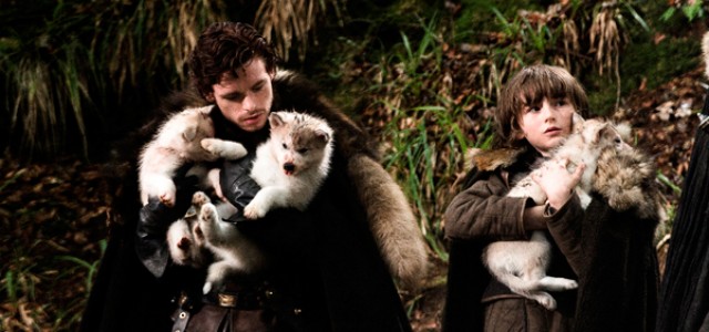 GAME OF THRONES: New Pictures from the Set Include a Look at Dire Wolves