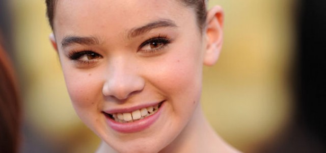 Hailee Steinfeld to Star In Adaptation of Sci-Fi Novel FORGOTTEN