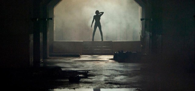 Ten New Gun Wielding Images from RESIDENT EVIL: RETRIBUTION