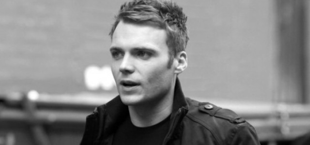 Fringe’s Seth Gabel is The Count in Tonight’s New ARROW